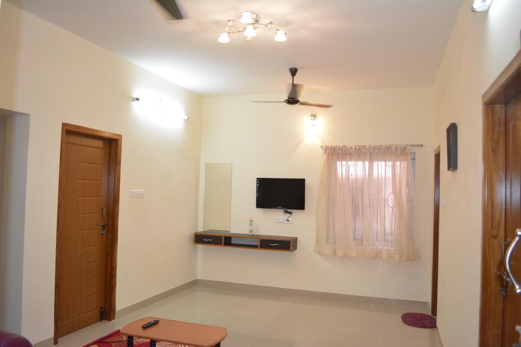 Jp Nivaas Guest House Mayiladuthurai Exterior photo